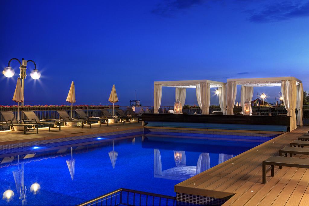 Victoria Frontemare Beach & Spa Hotel Jesolo מראה חיצוני תמונה