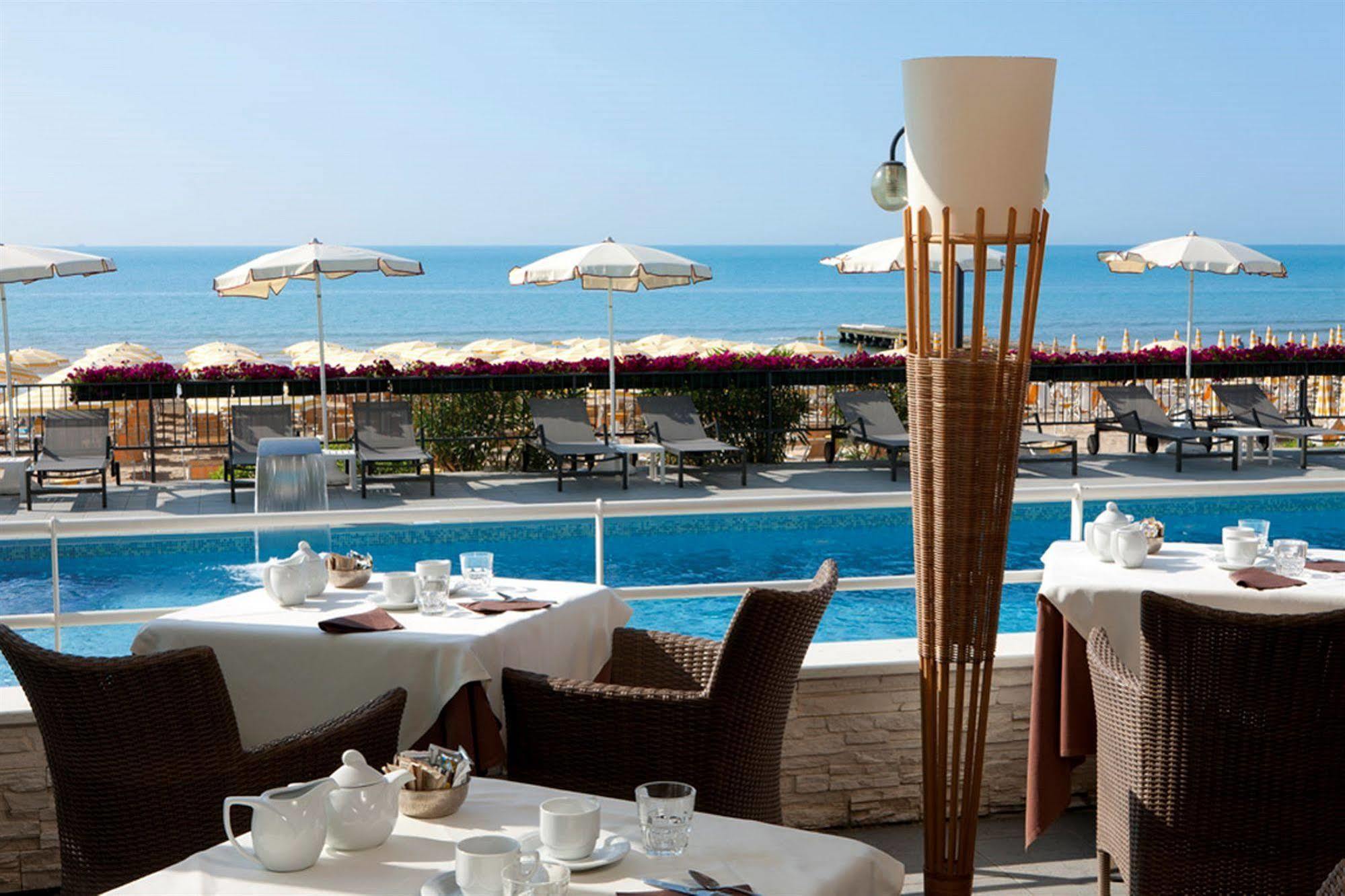 Victoria Frontemare Beach & Spa Hotel Jesolo מראה חיצוני תמונה